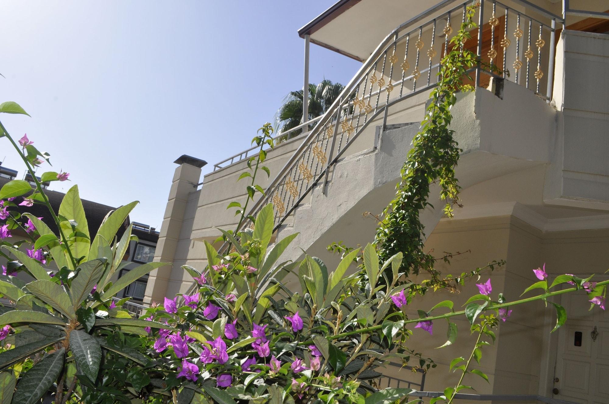 เคเมอร์ สูท Aparthotel เกเมร์ ภายนอก รูปภาพ