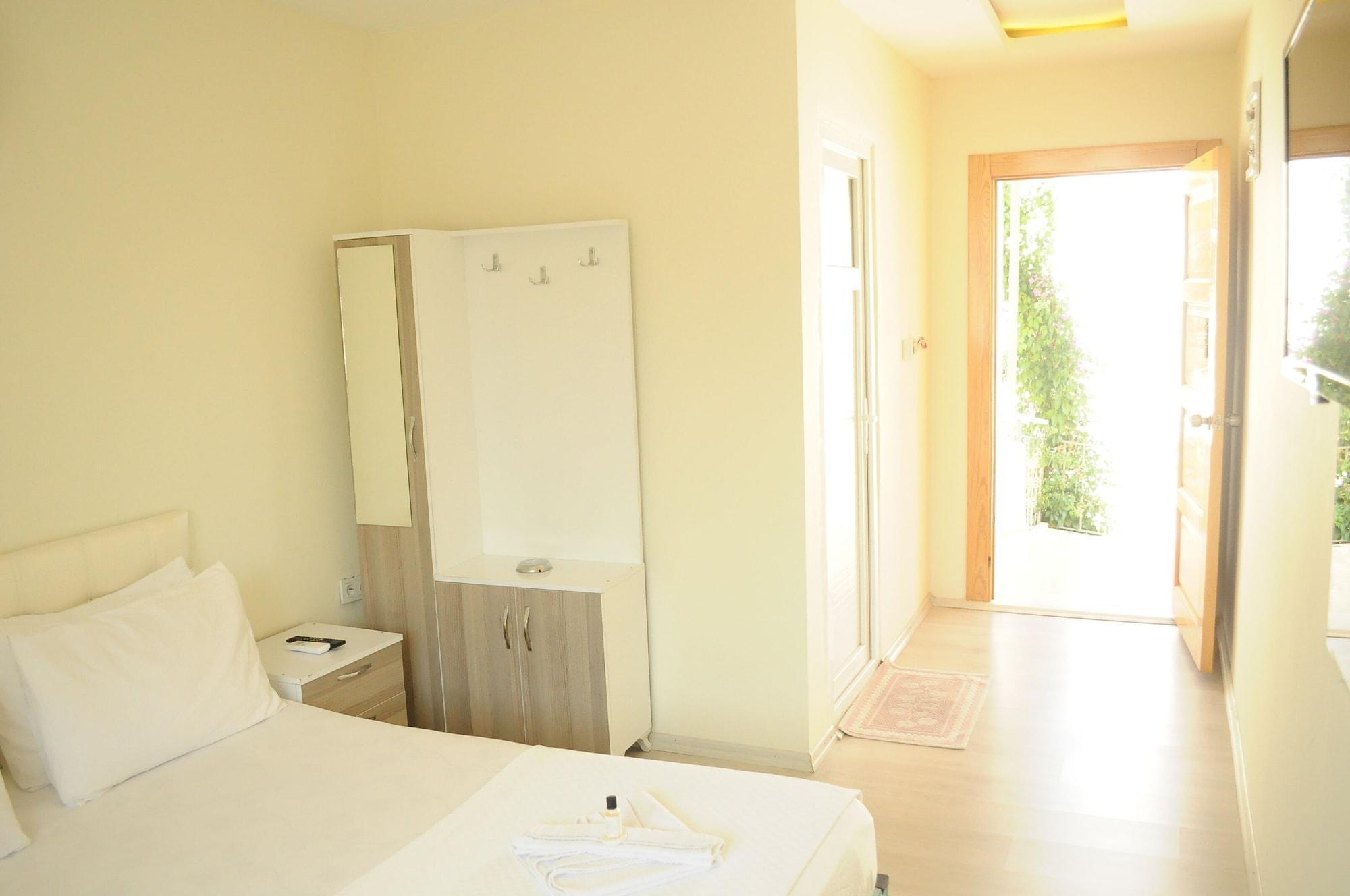 เคเมอร์ สูท Aparthotel เกเมร์ ภายนอก รูปภาพ