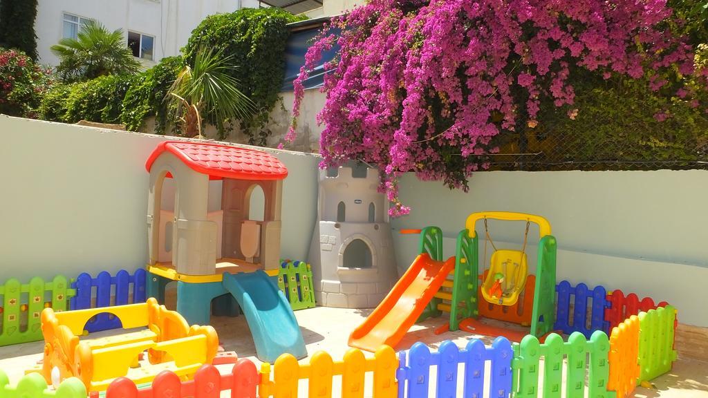 เคเมอร์ สูท Aparthotel เกเมร์ ภายนอก รูปภาพ